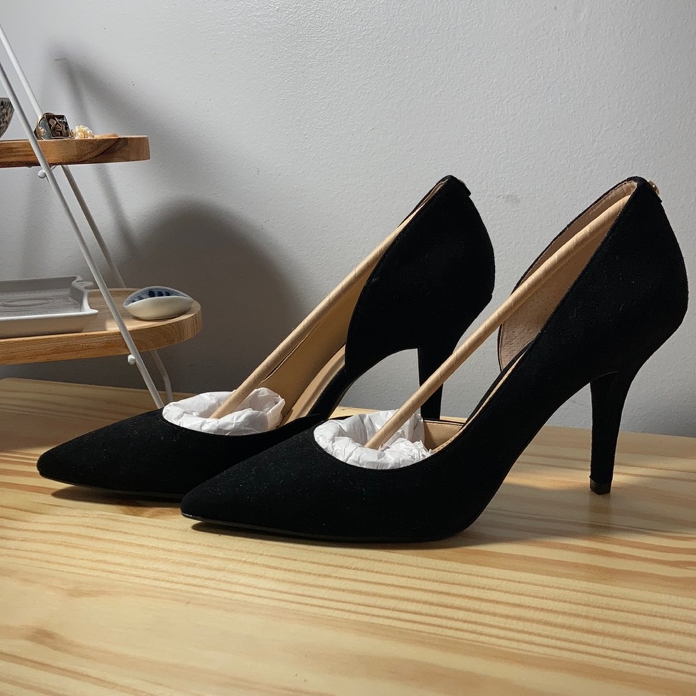 Michael Kors Nathalie Flex High Pump Suede